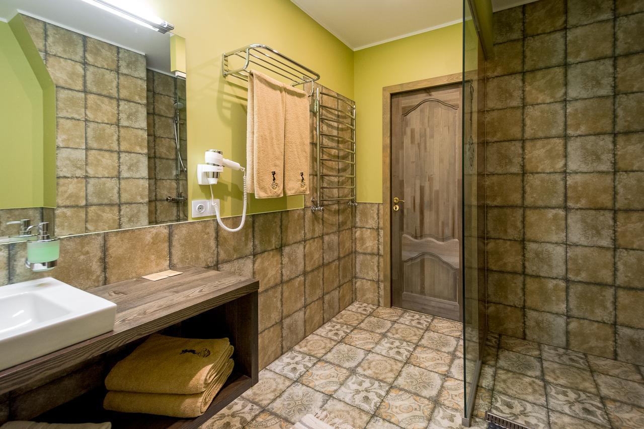 Kolumbs Junior Suite Liepāja Eksteriør billede
